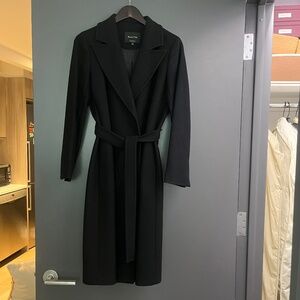 Massimo Dutti women’s Black Wool coat, size 6